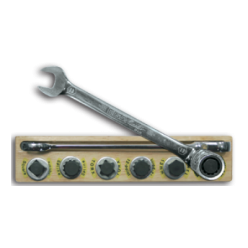 DEMO набор ключей (ключ+ подставка из дерева)